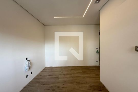 Apartamento à venda com 3 quartos, 96m² em Quarta Parada, São Paulo