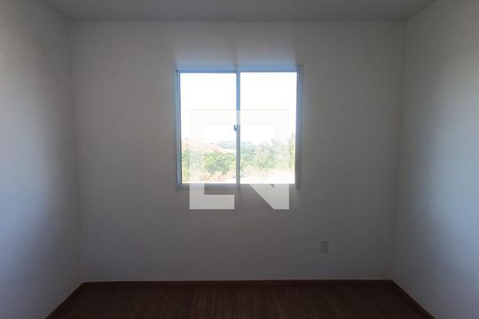 Quarto 1 de apartamento para alugar com 2 quartos, 46m² em Santa Amélia, Belford Roxo