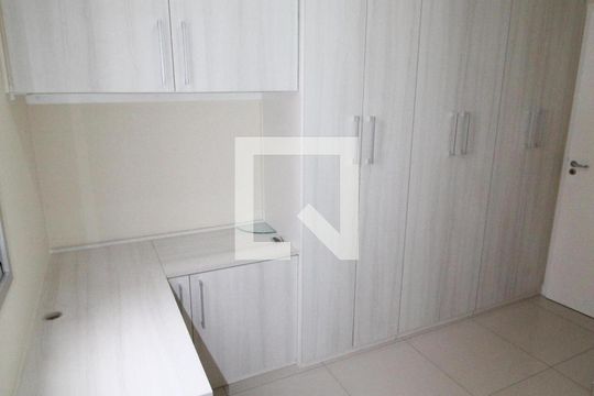 Quarto 1 de apartamento para alugar com 3 quartos, 80m² em Parque Industrial, São José dos Campos