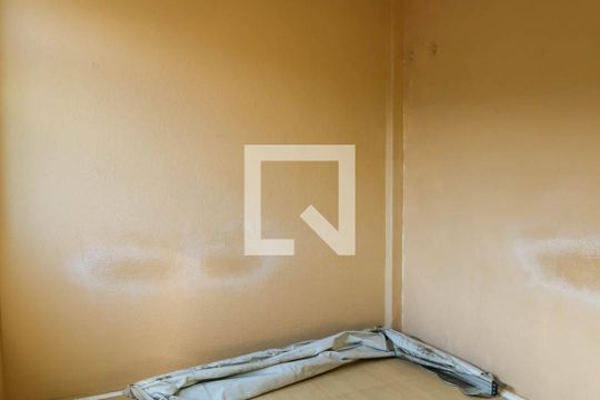 Quarto 1 de apartamento para alugar com 2 quartos, 45m² em Tomás Coelho, Rio de Janeiro