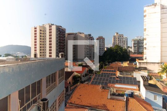 Vista da Sala de apartamento à venda com 3 quartos, 90m² em São Domingos, Niterói
