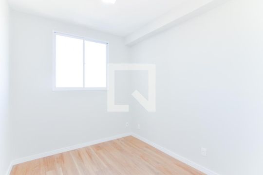 Quarto 2 de apartamento para alugar com 2 quartos, 35m² em Centro, Guarulhos