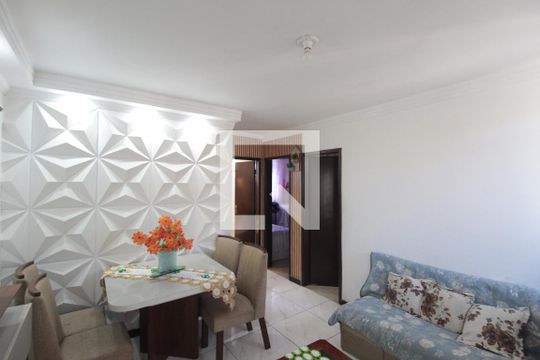 Apartamento à venda com 2 quartos, 46m² em Vila Cloris, Belo Horizonte