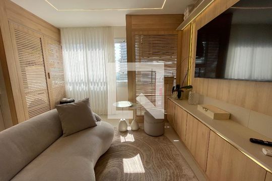 Sala de apartamento para alugar com 2 quartos, 45m² em Butantã, São Paulo