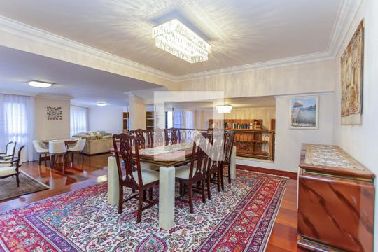 Apartamento à venda com 4 quartos, 422m² em Rebouças, Curitiba
