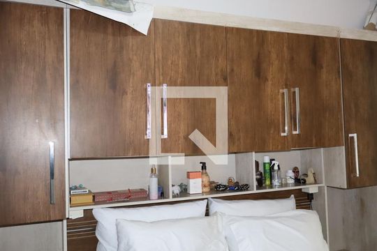 Quarto de casa para alugar com 1 quarto, 55m² em Vila California, São Paulo