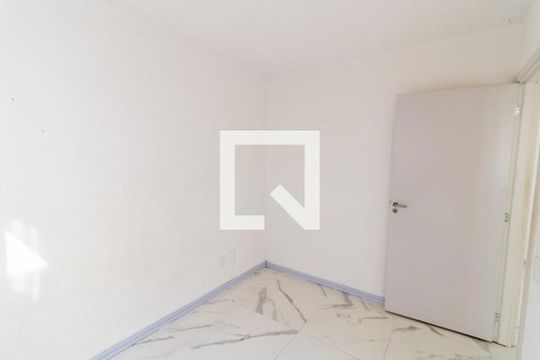 Quarto de apartamento para alugar com 2 quartos, 44m² em Campo Novo, Porto Alegre