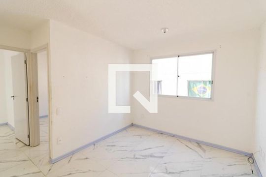 Sala de apartamento para alugar com 2 quartos, 44m² em Campo Novo, Porto Alegre