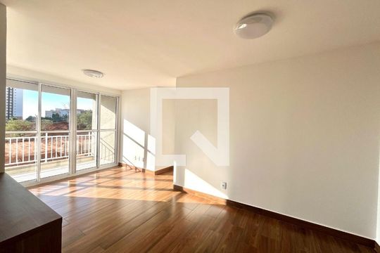Sala de apartamento para alugar com 3 quartos, 73m² em Loteamento Residencial Vila Bella Dom Pedro, Campinas