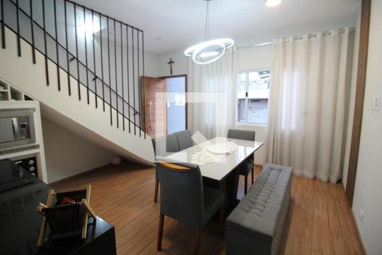 Sala/Cozinha de casa à venda com 4 quartos, 150m² em Vila Yolanda, Osasco