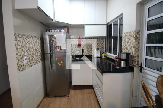 Sala/Cozinha de casa à venda com 4 quartos, 150m² em Vila Yolanda, Osasco