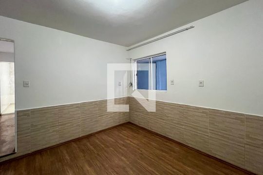 Quarto de casa para alugar com 1 quarto, 45m² em Jardim Vergueiro, São Paulo