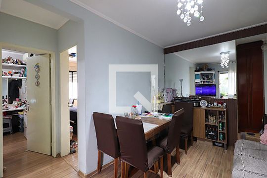 Apartamento à venda com 2 quartos, 56m² em Sarandi, Porto Alegre