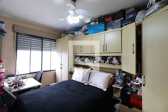 Apartamento à venda com 2 quartos, 56m² em Sarandi, Porto Alegre
