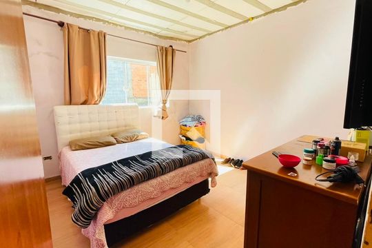 Quarto 1 de casa de condomínio para alugar com 3 quartos, 140m² em Caucaia do Alto, Cotia