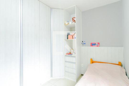 Quarto 2 de casa para alugar com 3 quartos, 150m² em Jardim Santa Maria, Guarulhos