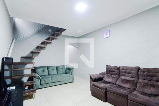 Sala de casa para alugar com 3 quartos, 150m² em Jardim Santa Maria, Guarulhos