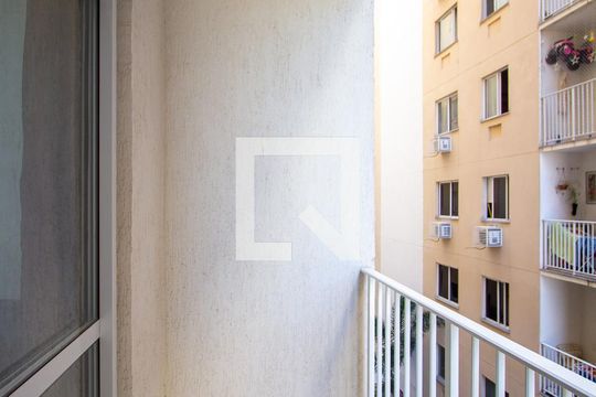 Varanda da Sala de apartamento para alugar com 2 quartos, 52m² em Vista Alegre, São Gonçalo