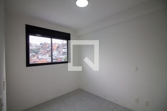 Quarto 1 de apartamento para alugar com 2 quartos, 38m² em Jardim São Luís, São Paulo