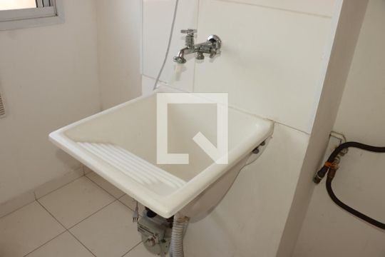 Apartamento para alugar com 2 quartos, 39m² em Cidade Satelite Santa Barbara, São Paulo