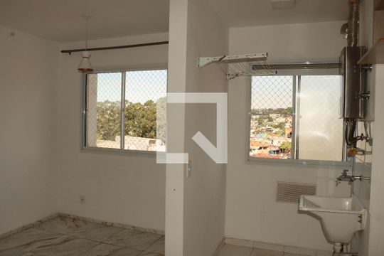 Apartamento para alugar com 2 quartos, 39m² em Cidade Satelite Santa Barbara, São Paulo