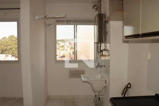 Apartamento para alugar com 2 quartos, 39m² em Cidade Satelite Santa Barbara, São Paulo