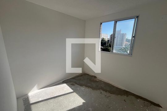 Quarto 1 de apartamento para alugar com 2 quartos, 40m² em Morumbi, São Paulo
