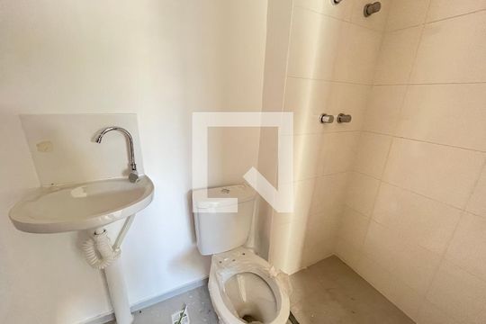 Banheiro de apartamento para alugar com 2 quartos, 40m² em Morumbi, São Paulo