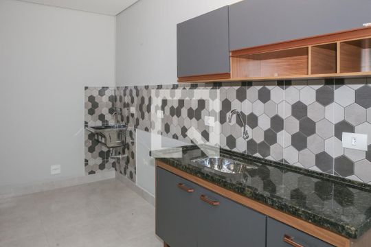 Studio de kitnet/studio para alugar com 1 quarto, 20m² em Lapa de Baixo, São Paulo