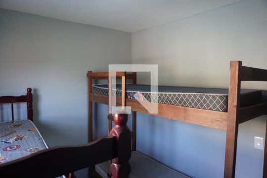 Quarto 1 de casa para alugar com 4 quartos, 200m² em Parque Jaguari (fazendinha), Santana de Parnaíba