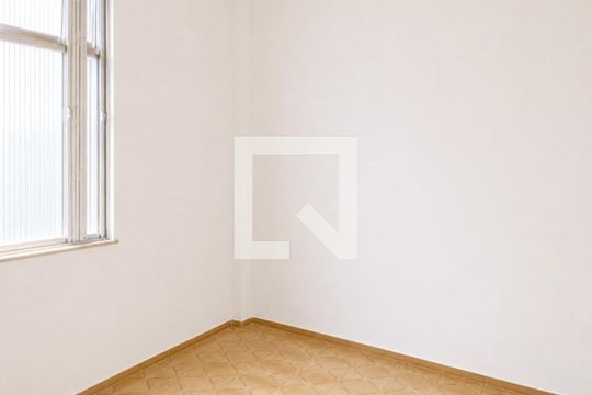 Quarto 1 de apartamento para alugar com 2 quartos, 50m² em Irajá, Rio de Janeiro