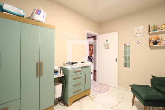 Quarto 1 de apartamento para alugar com 3 quartos, 69m² em Santa Mônica, Uberlândia