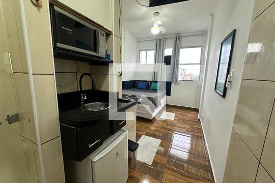 Kitnet de apartamento para alugar com 1 quarto, 15m² em Itararé, São Vicente
