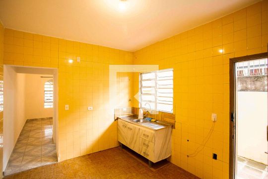 Cozinha de casa para alugar com 1 quarto, 80m² em Centro, Diadema