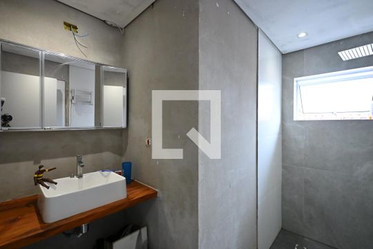 Banheiro Suíte 2 de casa à venda com 3 quartos, 183m² em Jardim Colombo, São Paulo