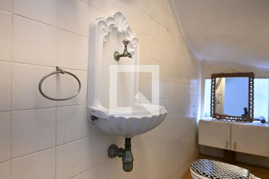Lavabo de casa à venda com 3 quartos, 183m² em Jardim Colombo, São Paulo