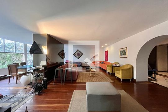 Sala de apartamento à venda com 6 quartos, 380m² em Copacabana, Rio de Janeiro