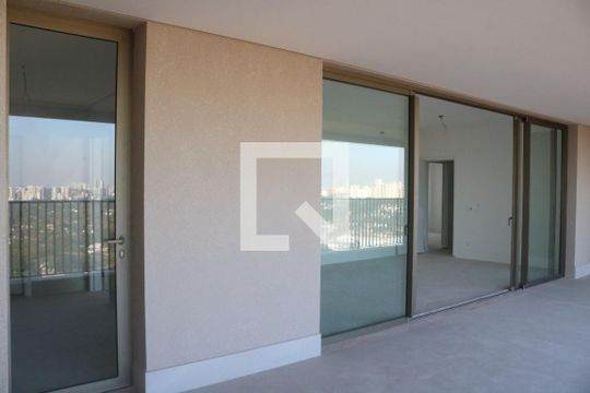 Varanda de apartamento à venda com 3 quartos, 182m² em Alto de Pinheiros, São Paulo