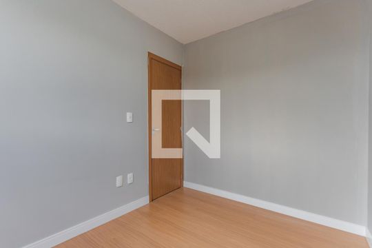 Quarto 1 de apartamento para alugar com 2 quartos, 42m² em Rubem Berta, Porto Alegre