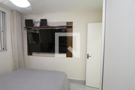 Quarto 1 de apartamento para alugar com 1 quarto, 94m² em Vila Amaral, Belo Horizonte