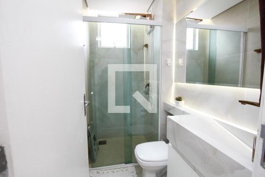 Banheiro Social de apartamento para alugar com 1 quarto, 94m² em Vila Amaral, Belo Horizonte