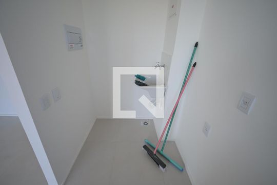 Apartamento para alugar com 2 quartos, 42m² em Parque Amazonia, Goiânia