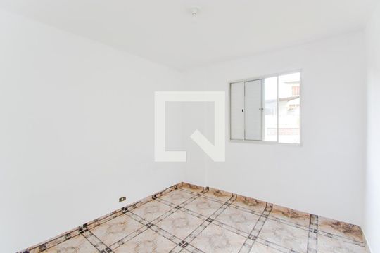 Quarto 1 de apartamento para alugar com 2 quartos, 56m² em Jardim Cocaia, Guarulhos