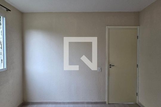 Quarto 02 de apartamento para alugar com 2 quartos, 46m² em Jardim Iv Centenario, Guarulhos