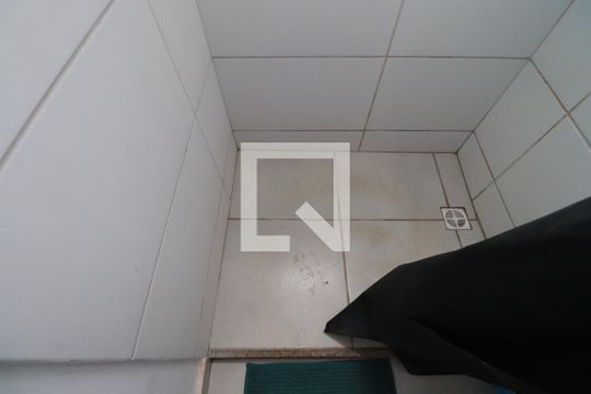 Banheiro  de apartamento para alugar com 2 quartos, 100m² em Parque das Oliveiras Ii, Ribeirão Preto