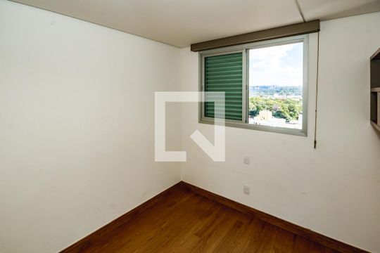 Apartamento à venda com 4 quartos, 130m² em Liberdade, Belo Horizonte