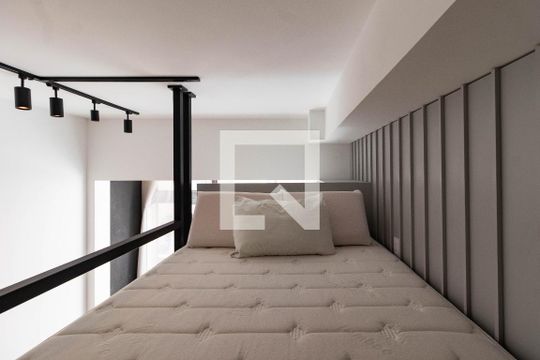 Studio de casa para alugar com 1 quarto, 30m² em Perdizes, São Paulo