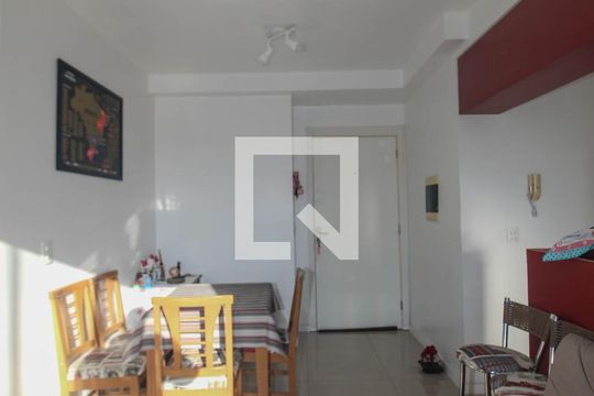 Sala de apartamento à venda com 2 quartos, 56m² em Camaquã, Porto Alegre