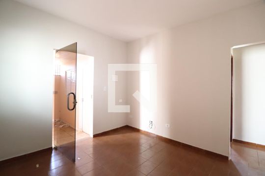 Sala de casa para alugar com 3 quartos, 120m² em Santa Mônica, Uberlândia