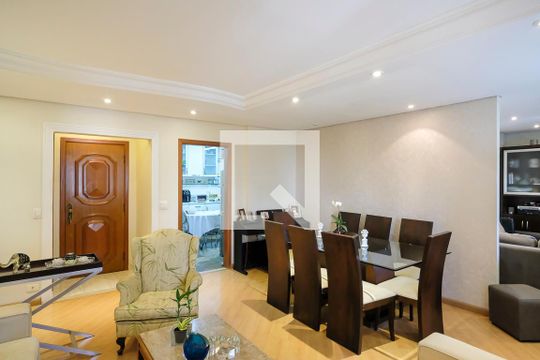 Sala de apartamento para alugar com 3 quartos, 160m² em Osvaldo Cruz, São Caetano do Sul